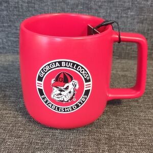 Georgia Bulldogs Vintage Logo Red Ceramic Mug NWT